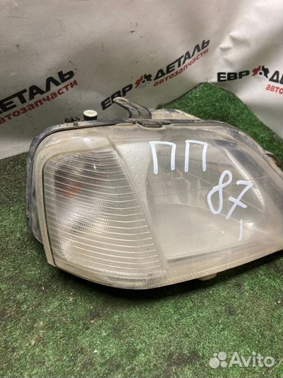 Фара передняя правая Renault Logan седан 1.4
