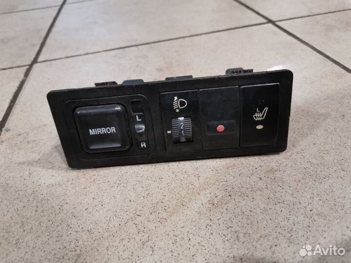 Блок кнопок Geely Мк седан 1.5 MR 479QA 2013