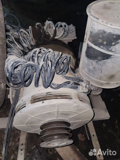 Вакуумный насос