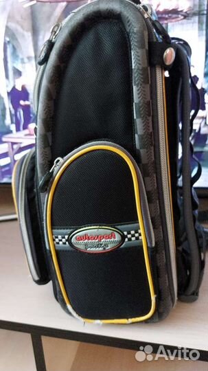 Портфель школьный для мальчика