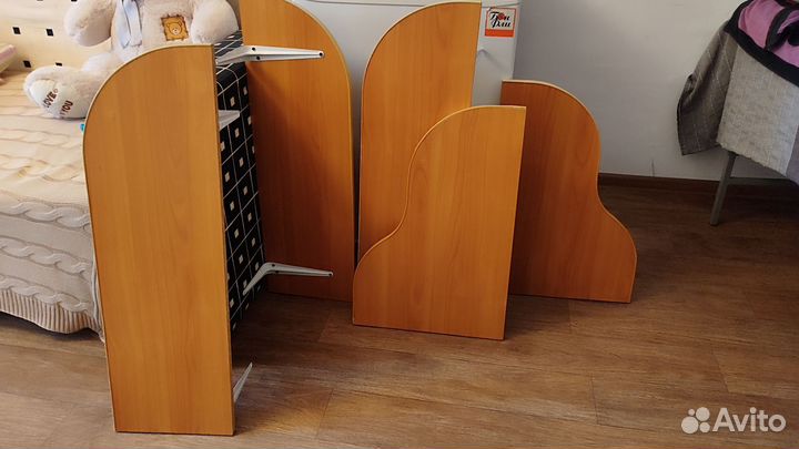 Полка подвесная