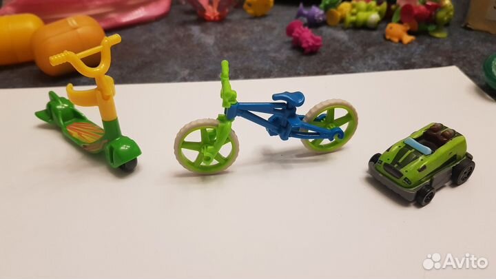 Киндер игрушки 2000-2021-х