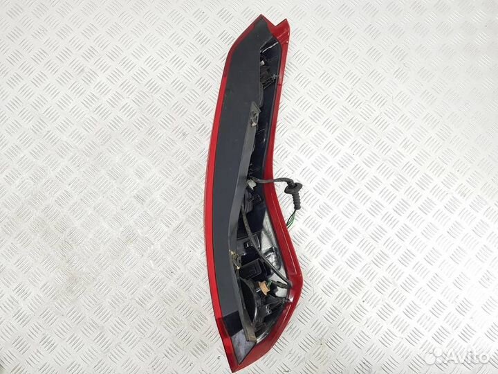 Фонарь задний левый Nissan X-trail