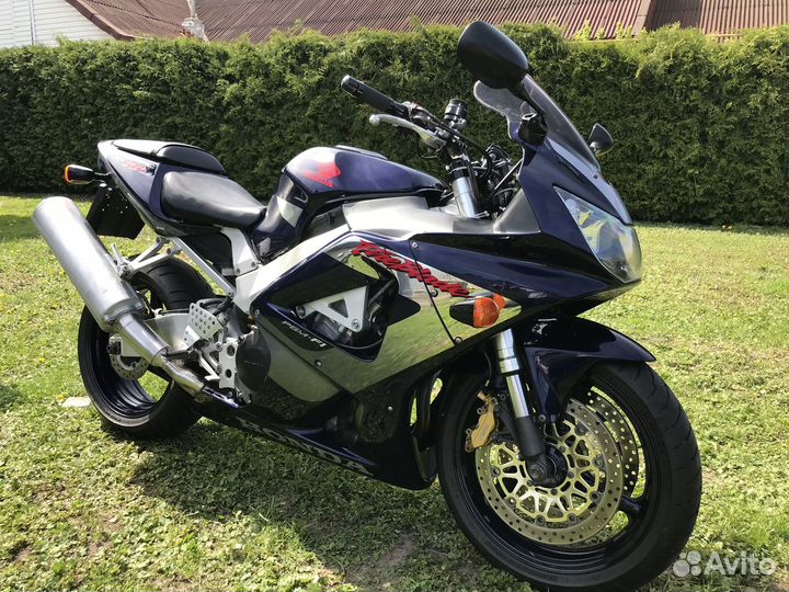 Honda CBR 900 RR