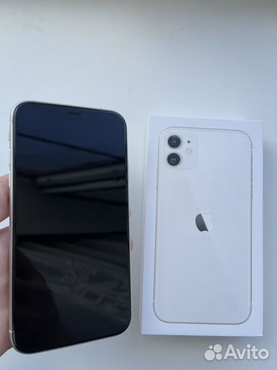 iPhone 11, 128 ГБ