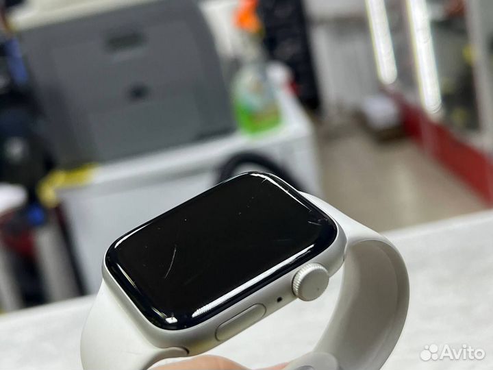 Apple Watch Series SE Gen 2 44 мм (6)