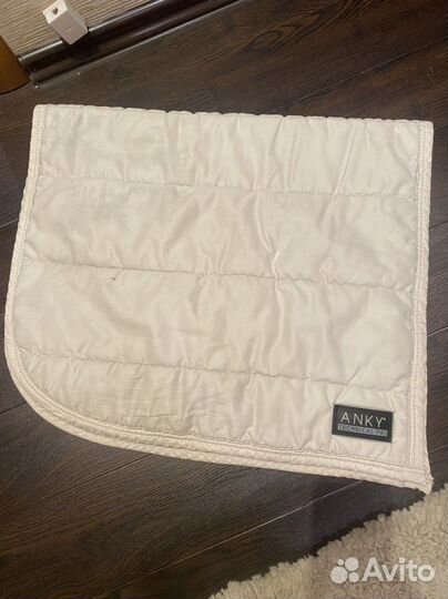 Белый вальтрап anky