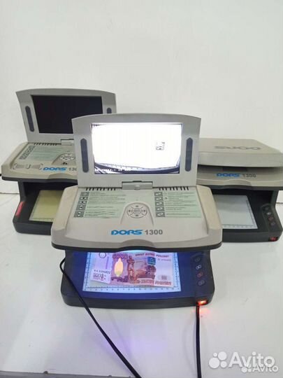 Просмотровый детектор банкнот dors 1300 M2