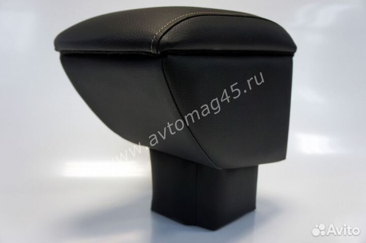 Подлокотник Chevrolet Niva с 2009г Travel вставной