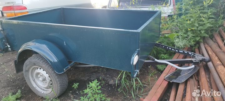 Прицеп на легковой автомобиль