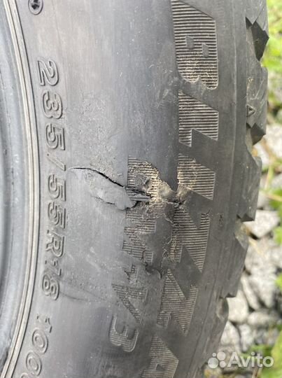 Bridgestone Blizzak DM-V3 235/55 R18