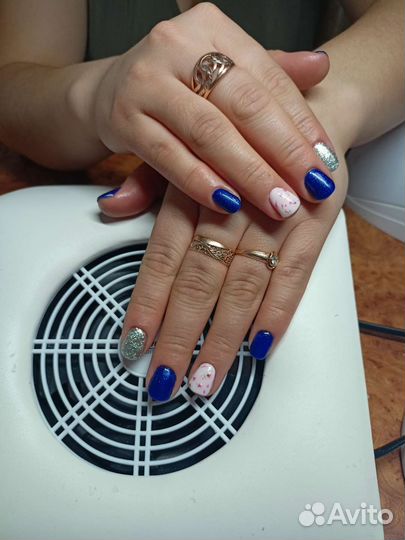 Маникюр, ресницы