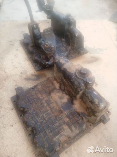 Крышка коробки передач с боковым рычагом