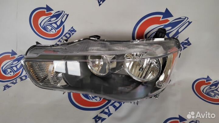Фара Mitsubishi Outlander XL 10-12