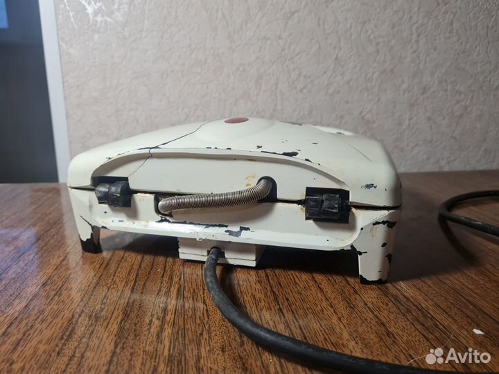 Сэндвичница Vitek VT-1591W.беспл. дост