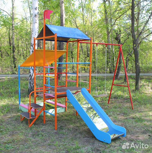 Спортивный, игровой комплекс с горкой 