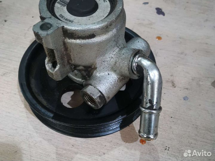 Насос Гур Волга с двс Крайслер
