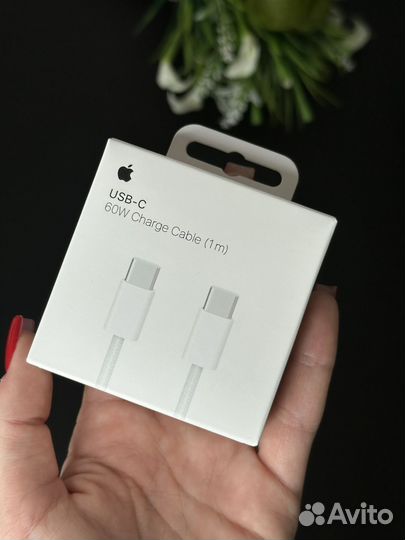 Кабель Apple USB-C Charge Cable