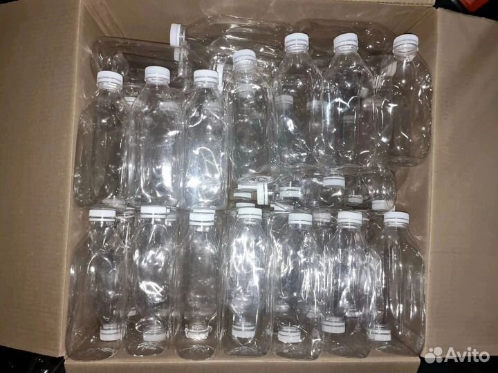 Бутылки квадратные 1 л. с шир. горлом пластик б.у