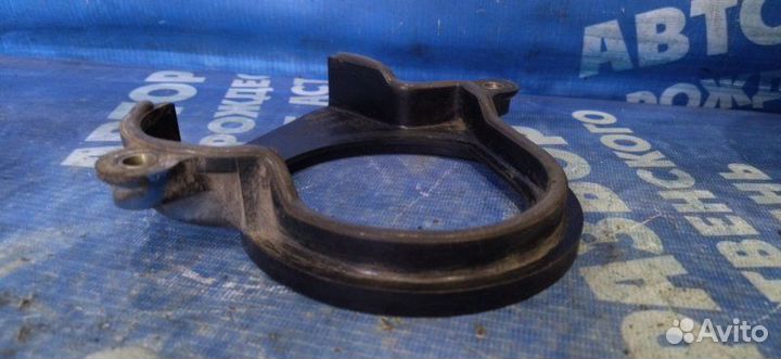 Кожух ремня грм Ford Focus 1 седан eydk 2004