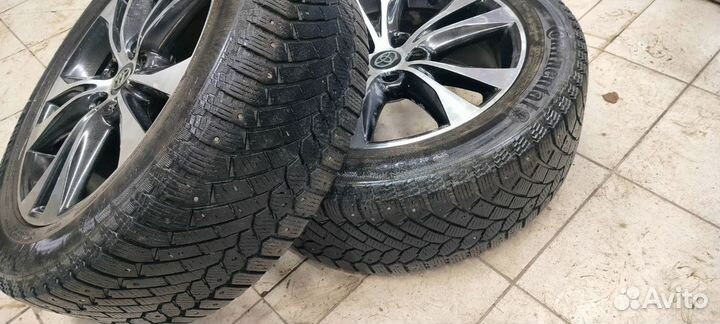 Continental ContiIceContact 4x4 235/55 R18