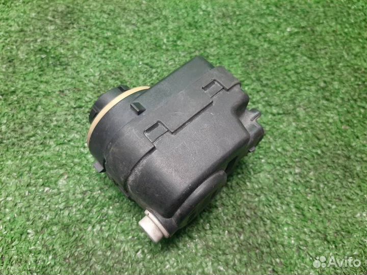 Корректор фары Toyota Aygo B10 2009