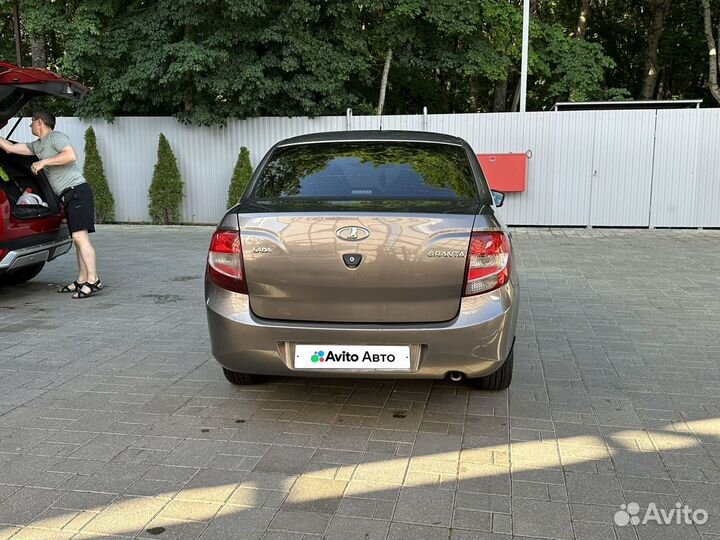 LADA Granta 1.6 МТ, 2017, 176 000 км