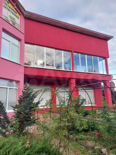 Придорожный гостиничный комплекс, 585 м²