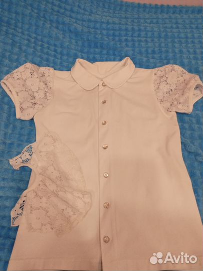 Блузка белая 140 состояние новой