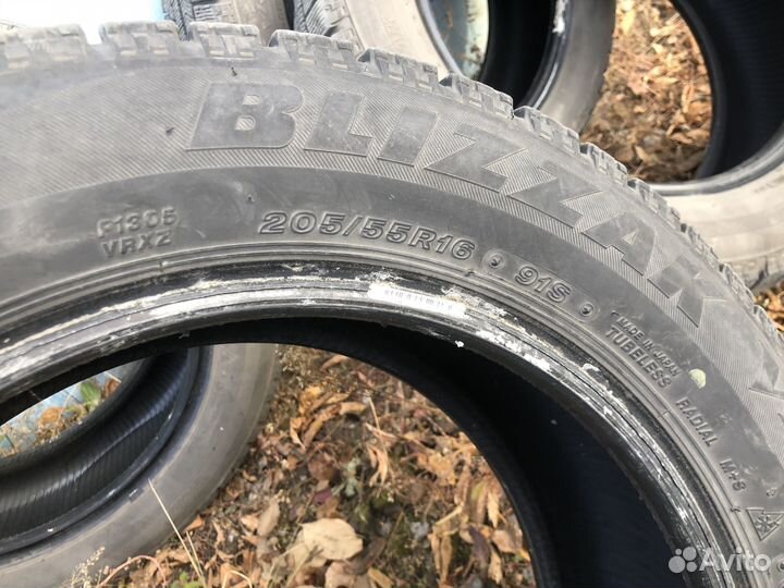 Bridgestone Blizzak VRX 16/55 R16