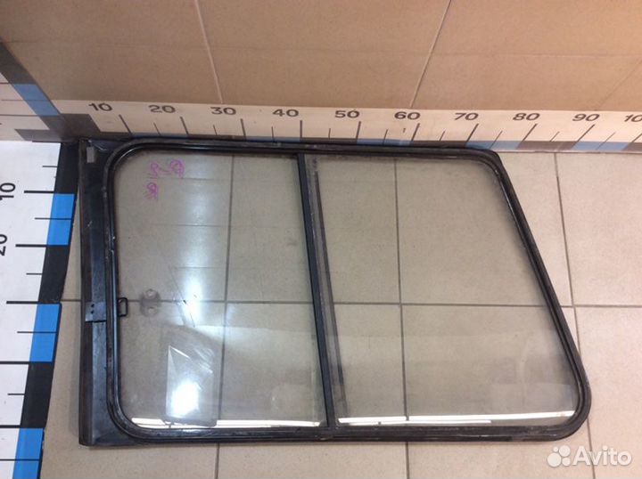 Стекло кузовное открывающееся (форточка) заднее