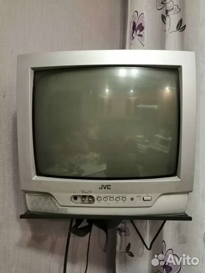 Телевизор бу JVS