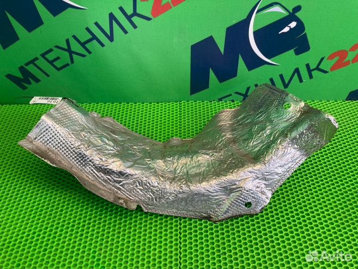 Теплозащитный экран Bmw X1 E84 N20B20A 2012