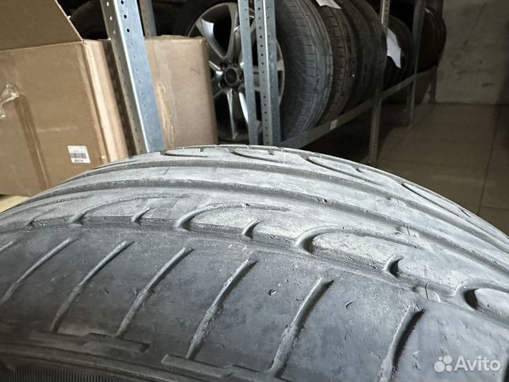 Dunlop SP Sport Maxx 245/45 R19 и 275/40 R19