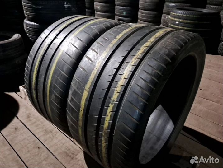 Michelin Pilot Sport Cup 2 325/30 R21 108Y