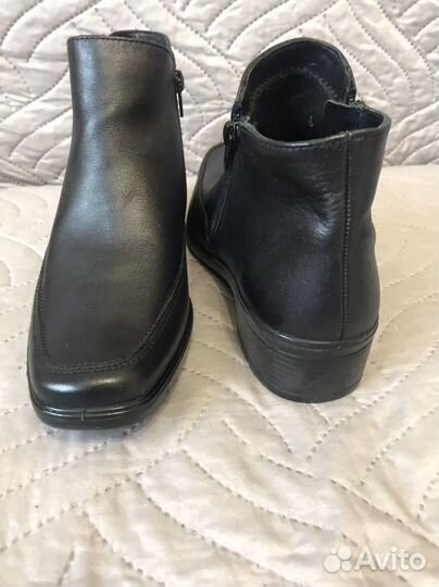 Полусапоги женские 38 размер