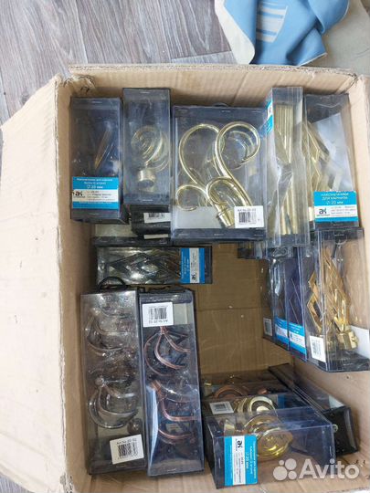 Наконечник для карниза