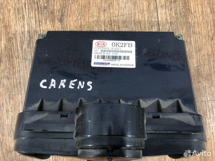 Блок управления климат-контролем Kia Carens 2004