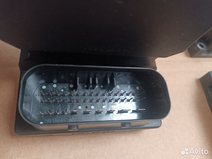 Блок ABS bmw x5 e53 / 067