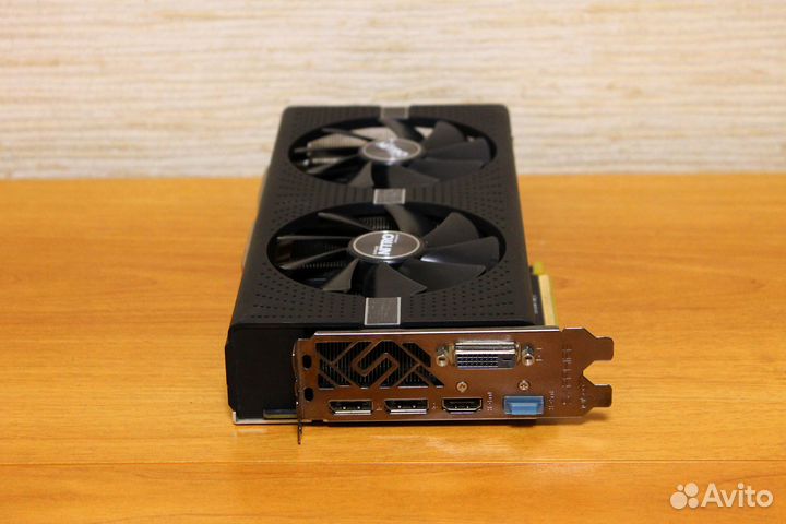 Sapphire Nitro+ RX 580 8 Гб