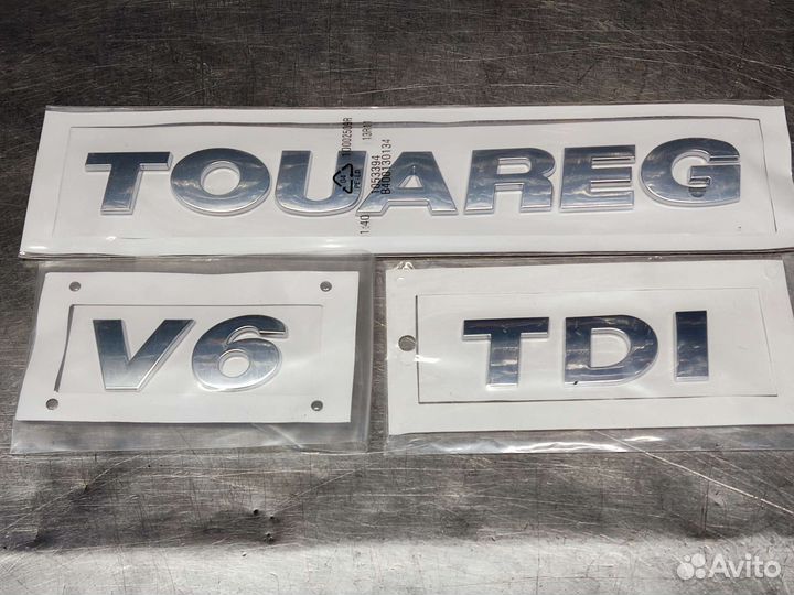 Надпись крышки багажника VW *Touareg V6 TDI*