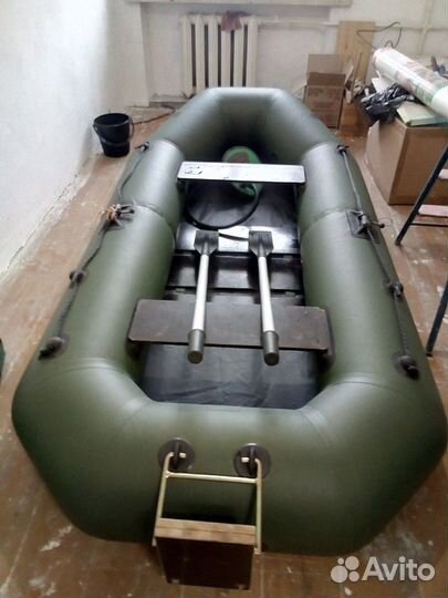 Лодка Skipper пвх с мотором