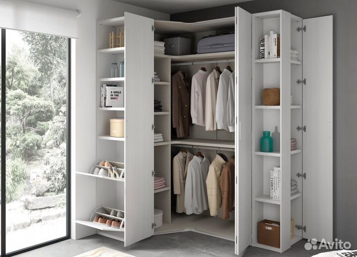 Угловой шкаф