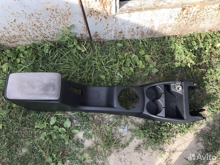 Подлокотник Honda Fit/Jazz