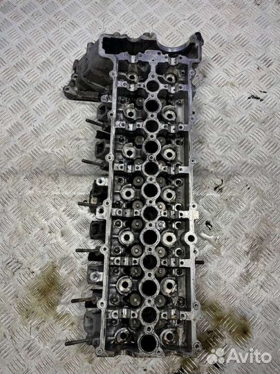 Головка блока цилиндров BMW 5 E39 2002