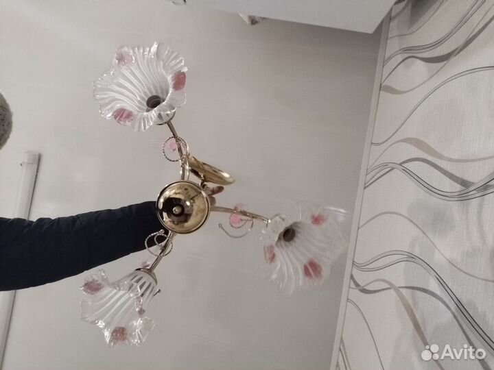 Люстра потолочная бу