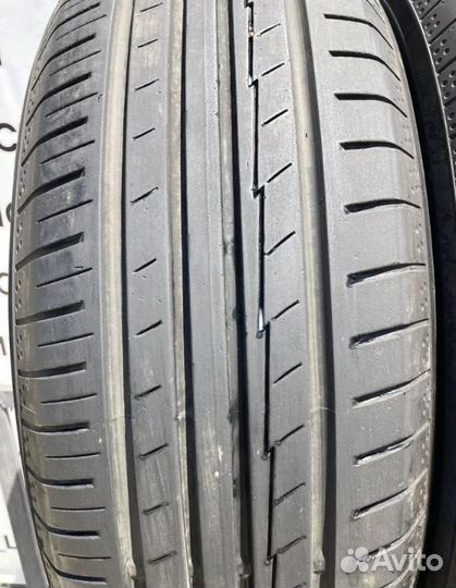 Yokohama BluEarth AE50 215/65 R17 99V