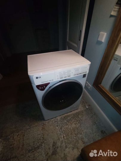 Стиральная машина с сушкой LG