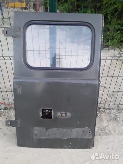 Двери на УАЗ буханку