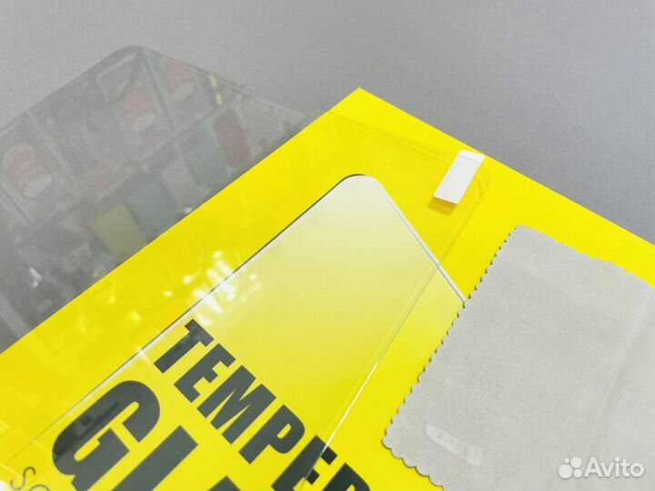 Защитное стекло iPad Pro 12.9 (2018-2021)